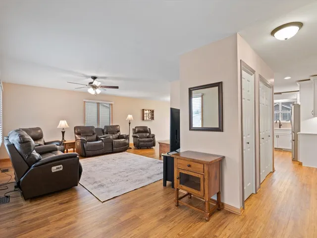 $249,900 | 3125 Castlebury Place, Galesburg, IL 61401