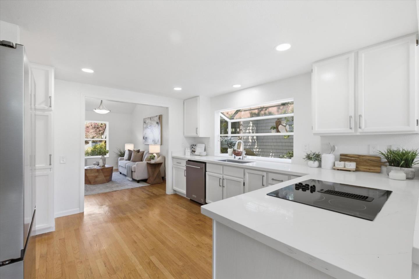424 Greenbrier Road Half Moon Bay, CA 94019 - Photo 12 of 36