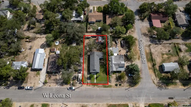 $227,000 | 723 West Leona Street, Uvalde, TX 78801