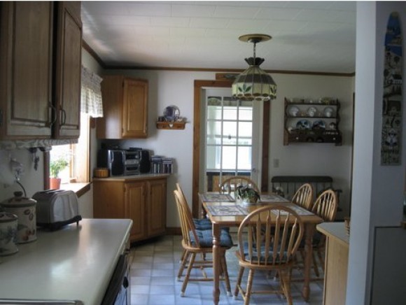 297 North River Road Milford, NH 03055 - Photo 2 of 14
