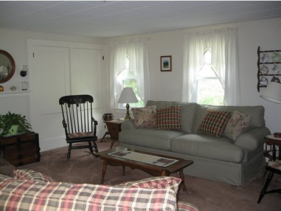 297 North River Road Milford, NH 03055 - Photo 5 of 14