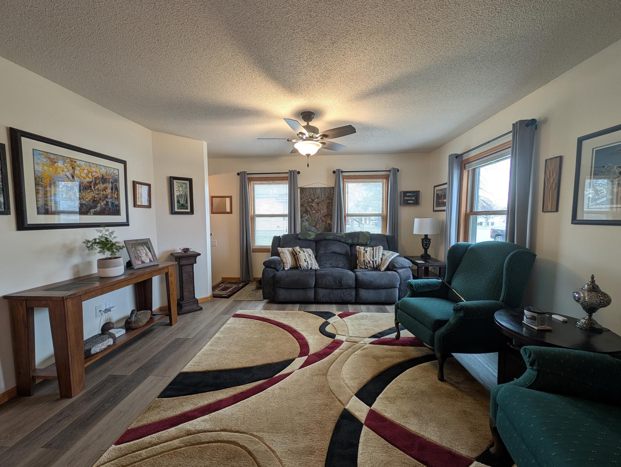 311 3rd Avenue Northwest Perham, MN 56573 - Photo 6 of 22