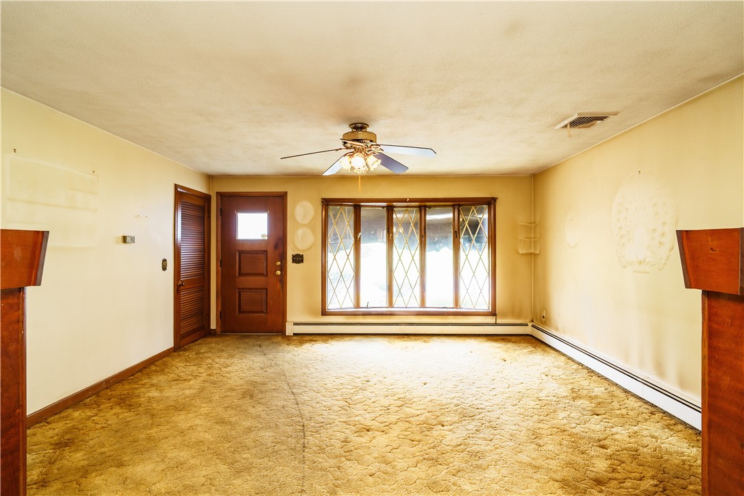 1 Colony Drive Johnston, RI 02919 - Photo 4 of 25