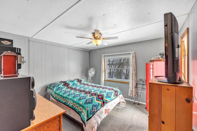 $215,000 | 9673 Dudzik Road, Krakow, WI 54137