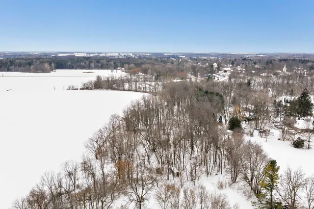 $215,000 | 9673 Dudzik Road, Krakow, WI 54137