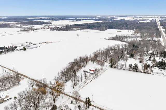 $215,000 | 9673 Dudzik Road, Krakow, WI 54137