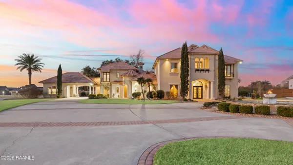 $3,250,000 | 208 Saddleback Circle, Youngsville, LA 70592