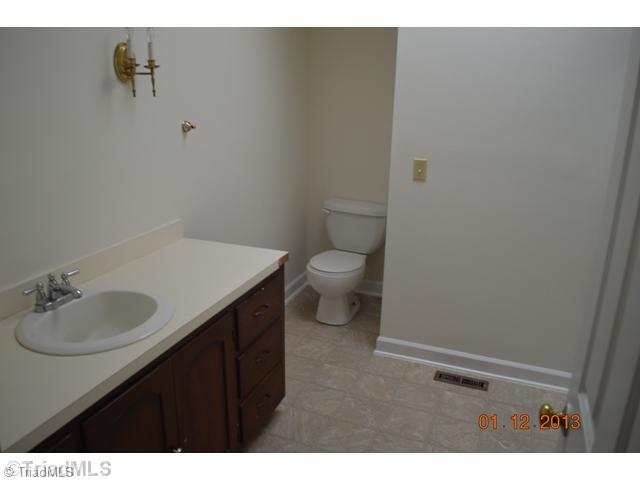 264 Buckingham Road Pinnacle, NC 27043 - Photo 11 of 14 Other Bath.