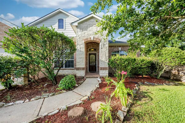 $2,650 | 13727 Charterhouse Way, Sugar Land, TX 77498