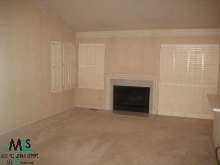 1222 Valley Circle Rochester, MI 48309 - Photo 4 of 12 492033-3.JPG