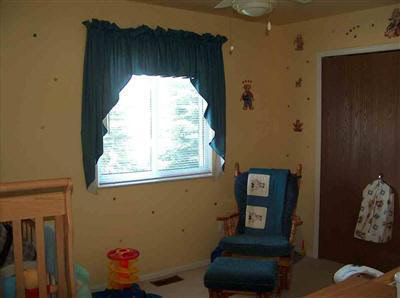 9036 Potter Road Flushing, MI 48433 - Photo 3 of 5 20223303-2.JPG
