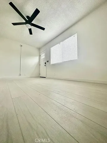 $1,999 | 34 Ozone Avenue, Unit 5, Venice, CA 90291