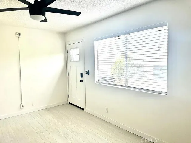 $1,999 | 34 Ozone Avenue, Unit 5, Venice, CA 90291