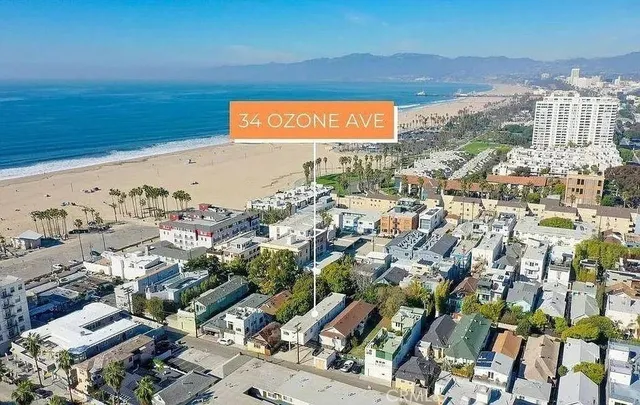 $1,999 | 34 Ozone Avenue, Unit 5, Venice, CA 90291