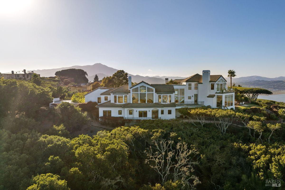 207 Taylor Road Tiburon, CA 94920 - Photo 61 of 67 Gallery Image 61