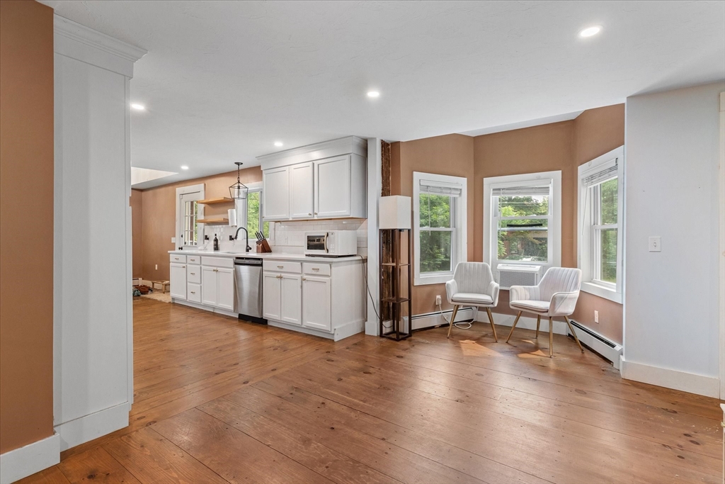 152 North Main Street Templeton, MA 01468 - Photo 11 of 24