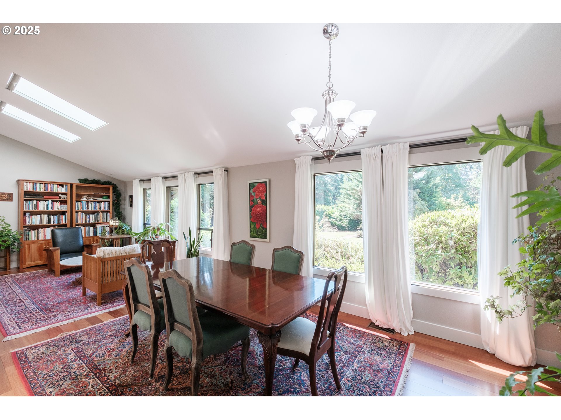 2941 Inland Drive South Salem, OR 97302 - Photo 9 of 40 Dining Room