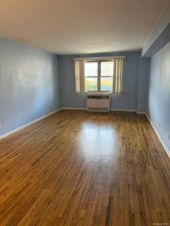 $325,000 | 601 Chestnut Street, Unit A17, Cedarhurst, NY 11516