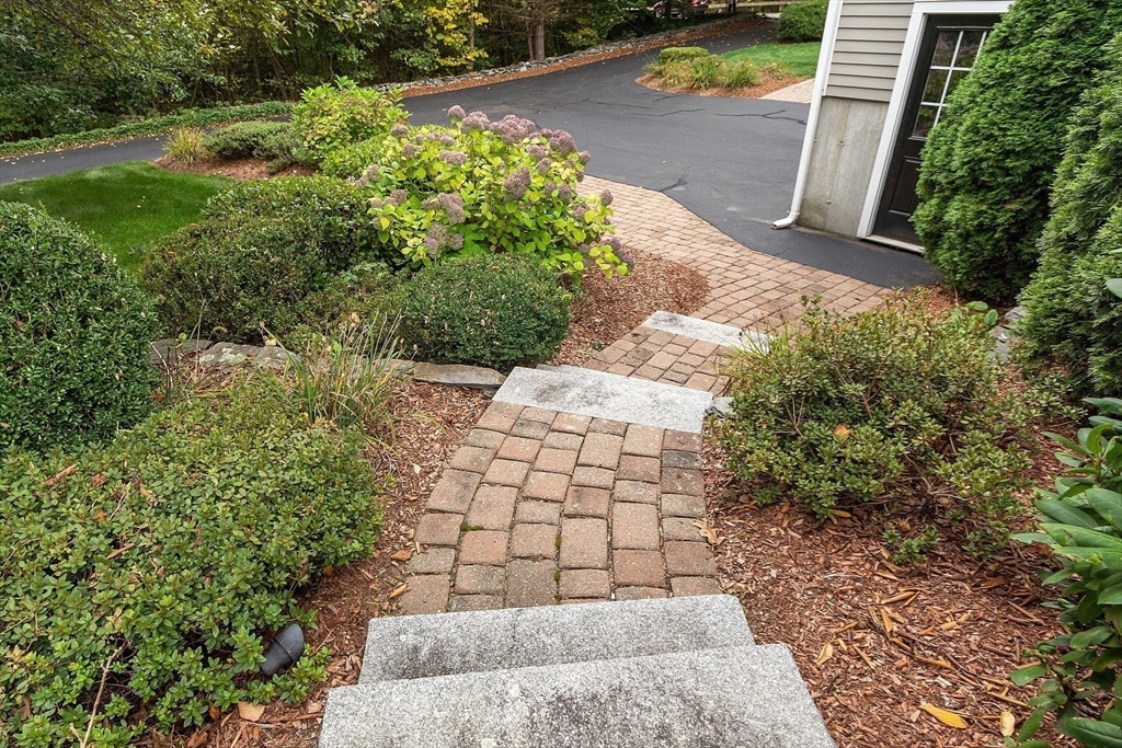 2 Sandy Way Sterling, MA 01564 - Photo 11 of 40 Gallery Image 11