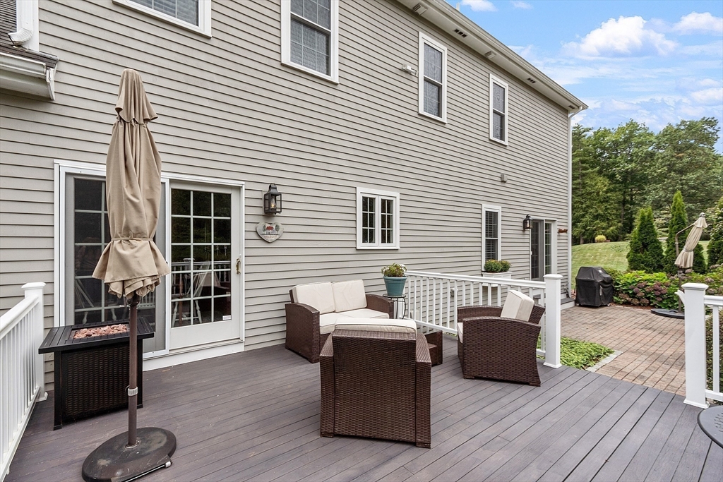 2 Sandy Way Sterling, MA 01564 - Photo 7 of 40 Gallery Image 7