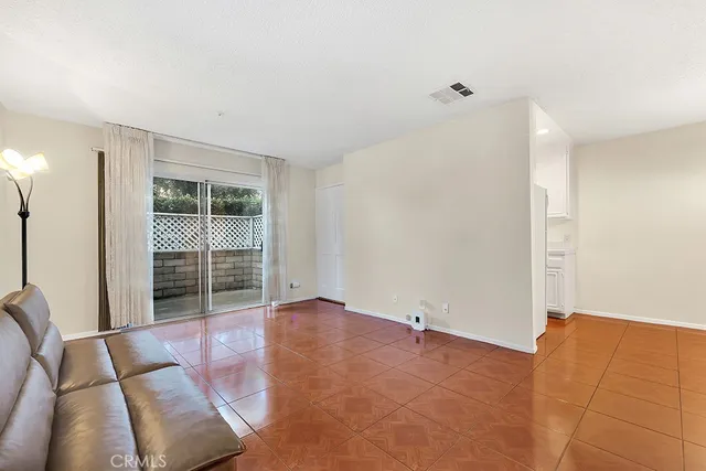 $549,950 | 15044 Nordhoff Street, Unit 1, North Hills, CA 91343