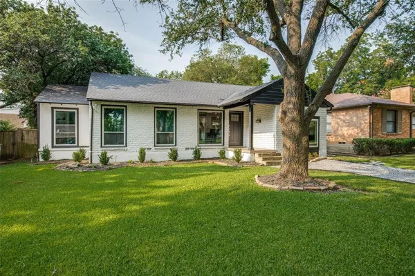 $4,600 | 6136 St Moritz Avenue, Dallas, TX 75214