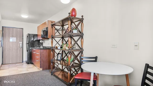 $1,975 | 1000 Kilbery Lane, Unit 101, North Aurora, IL 60542