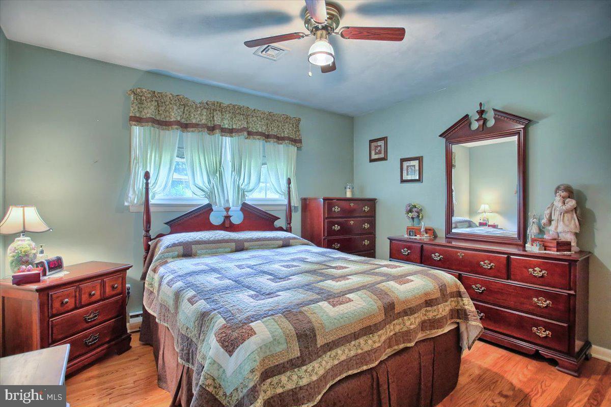 2 Riverview Drive Middletown, PA 17057 - Photo 17 of 33 Primary bedroom
