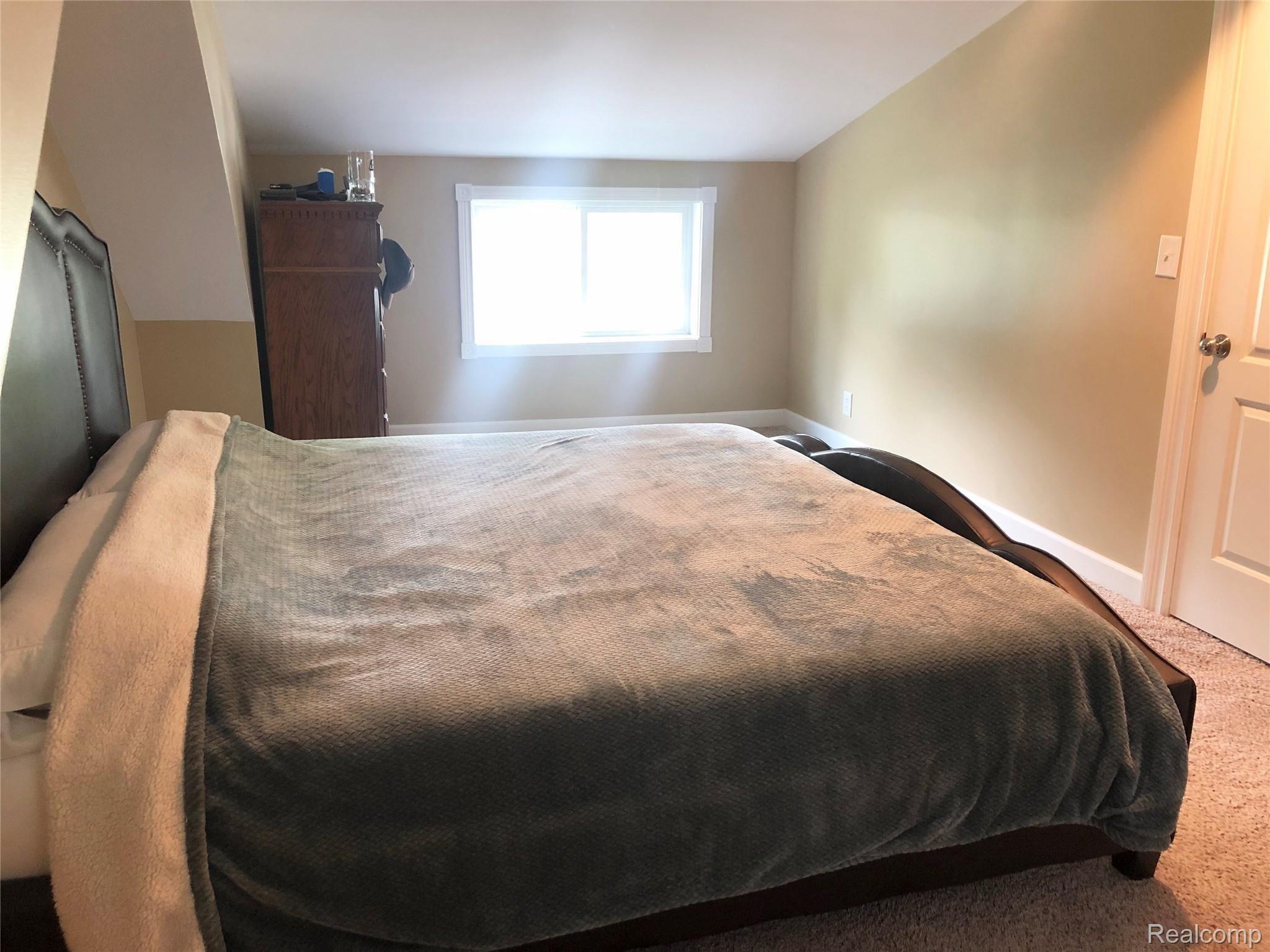 3109 Lansdowne Road Waterford, MI 48329 - Photo 23 of 41 84A11CC4-3837-4216-A348-3D74DFD4B9A0.jpeg
