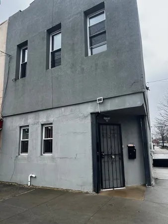 $1,500,000 | 99-12 212th Street | Bellaire Park