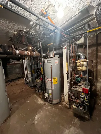 $1,500,000 | 99-12 212th Street | Bellaire Park