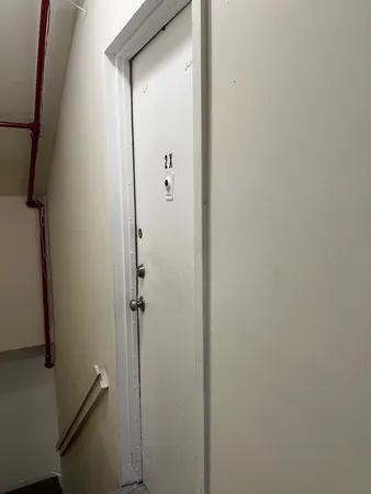 $1,500,000 | 99-12 212th Street | Bellaire Park