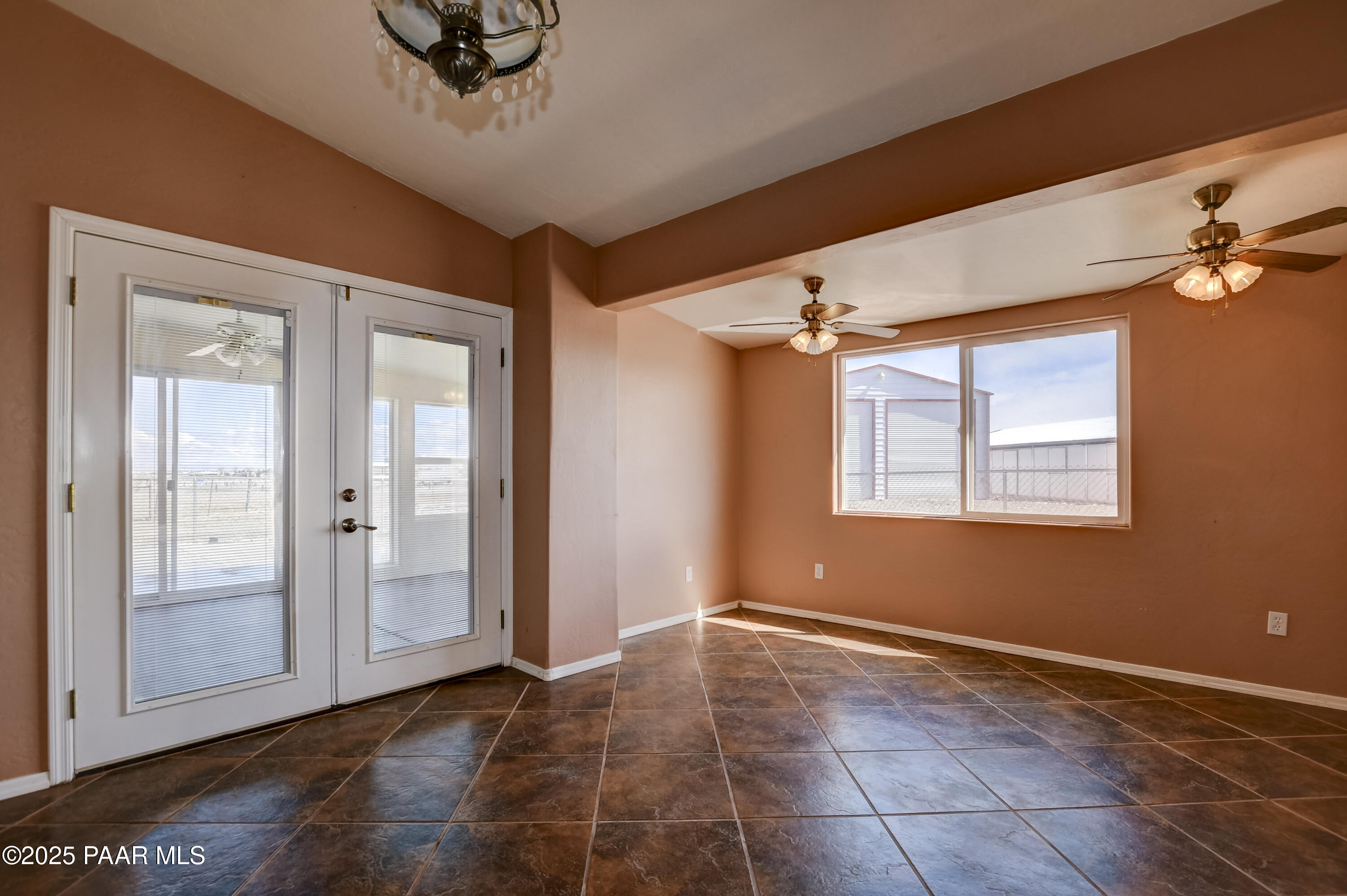 9100 East Lonesome Valley Road Prescott Valley, AZ 86315 - Photo 20 of 66 Family Room 4
