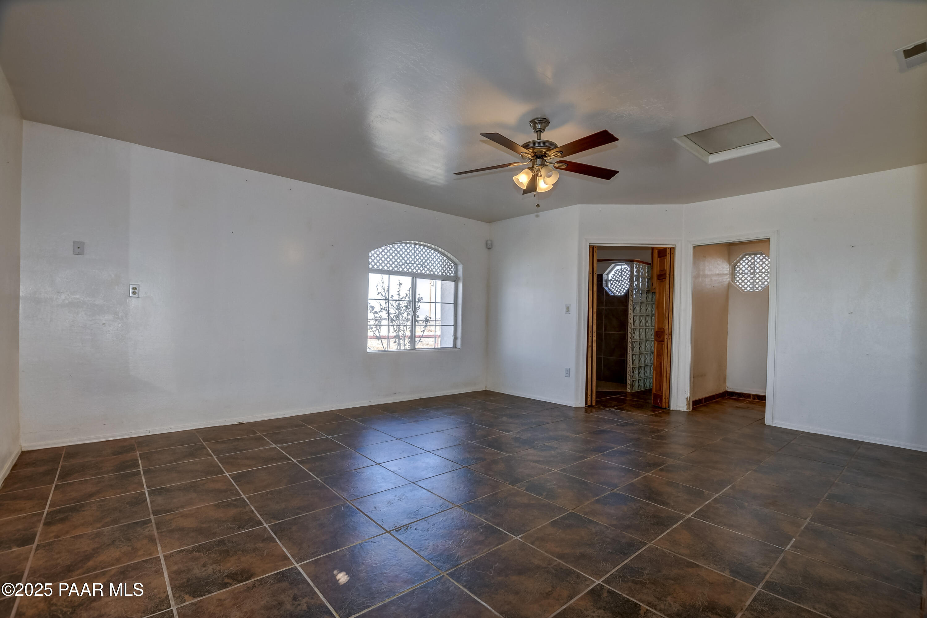 9100 East Lonesome Valley Road Prescott Valley, AZ 86315 - Photo 28 of 66 On-Suite