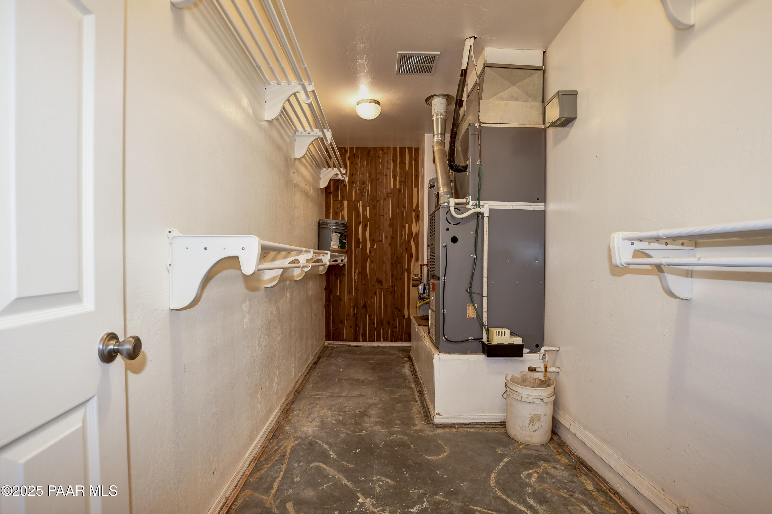 9100 East Lonesome Valley Road Prescott Valley, AZ 86315 - Photo 39 of 66 Utility Room 1
