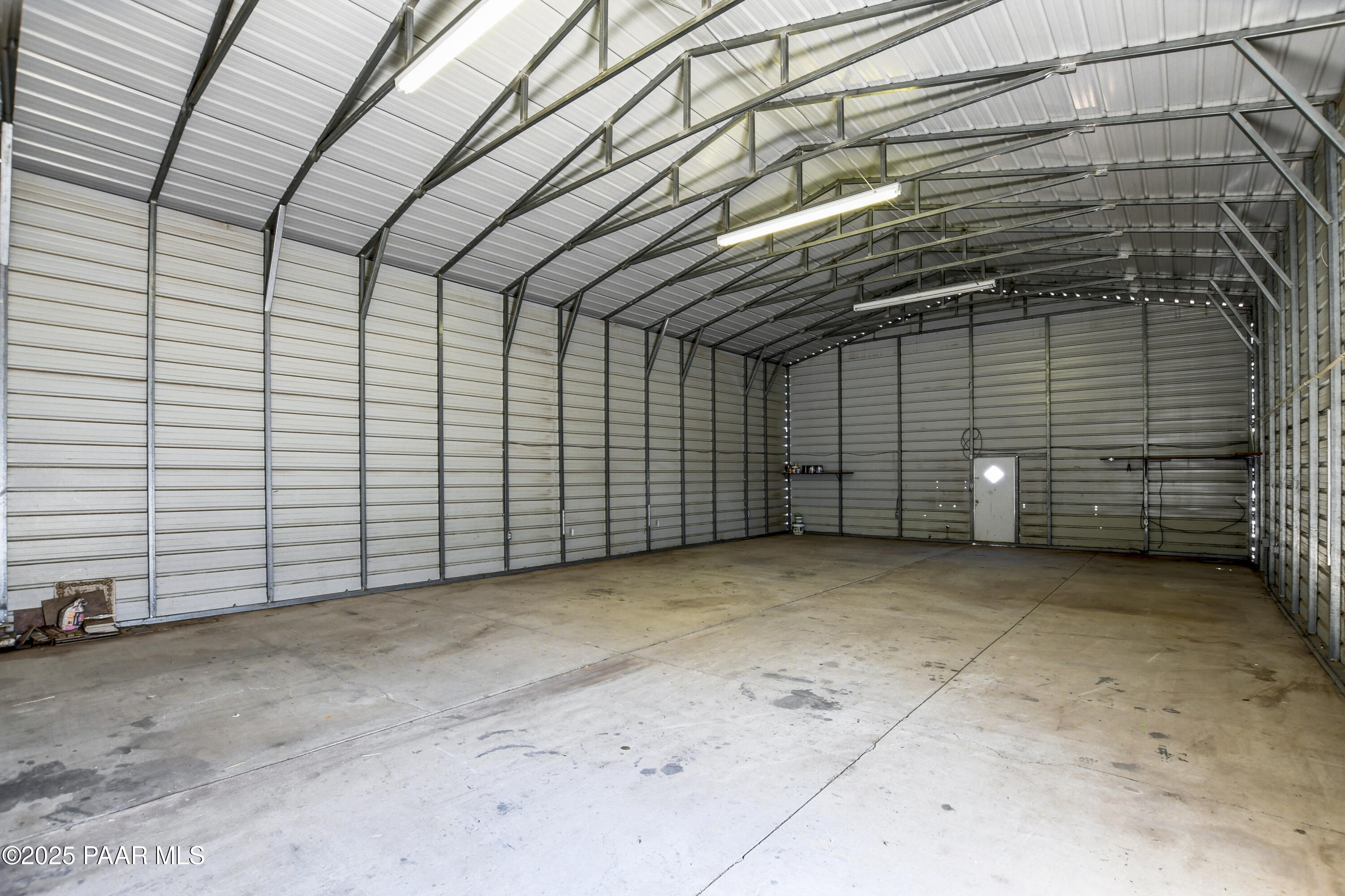 9100 East Lonesome Valley Road Prescott Valley, AZ 86315 - Photo 58 of 66 Garage 5