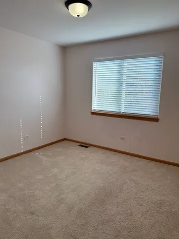 $379,000 | 710 Silver Leaf Court, Joliet, IL 60431