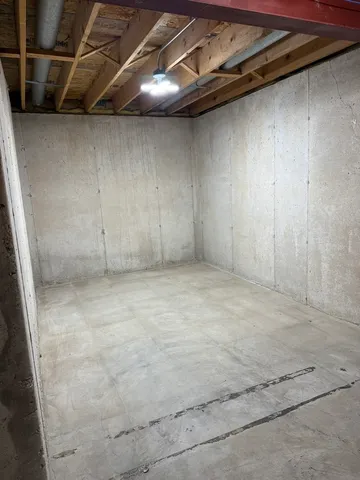 $379,000 | 710 Silver Leaf Court, Joliet, IL 60431