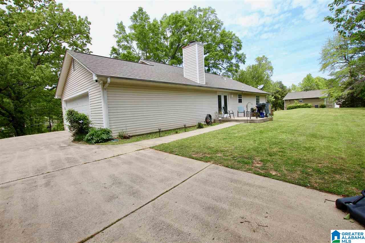 7423 Old Bradford Road Pinson, AL 35126 - Photo 3 of 33