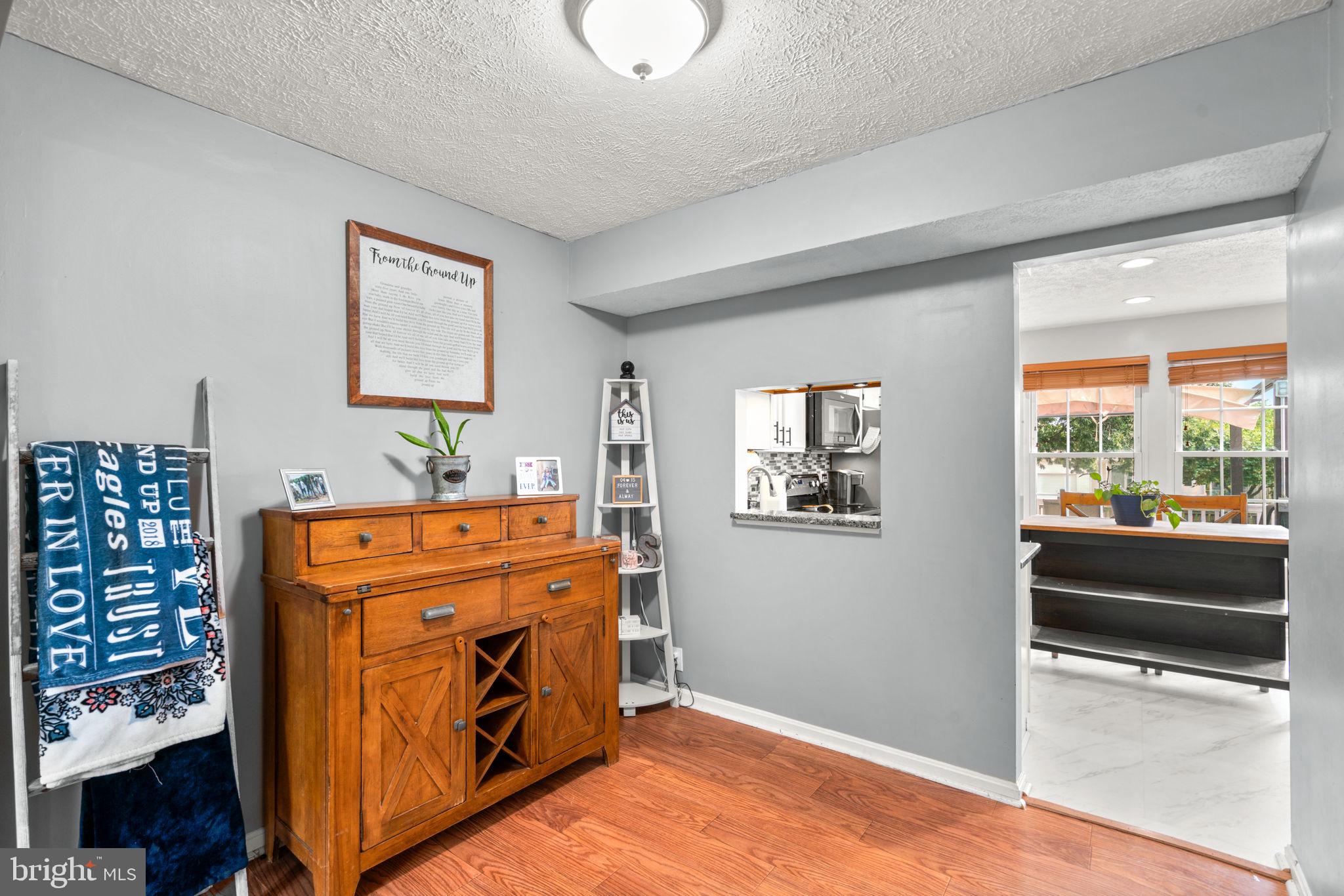 230 Oak Leaf Way Halethorpe, MD 21227 - Photo 9 of 37 Dining Area