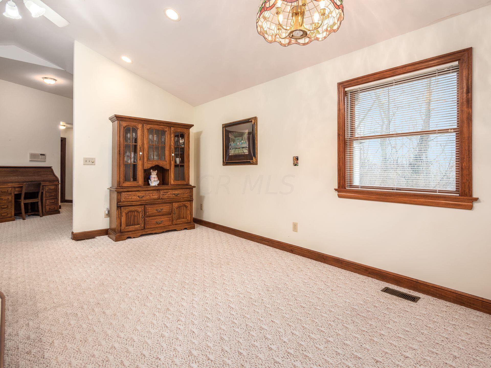 8695 Riebel Road Galloway, OH 43119 - Photo 21 of 82 023_716d981_i 8695 Riebel 045