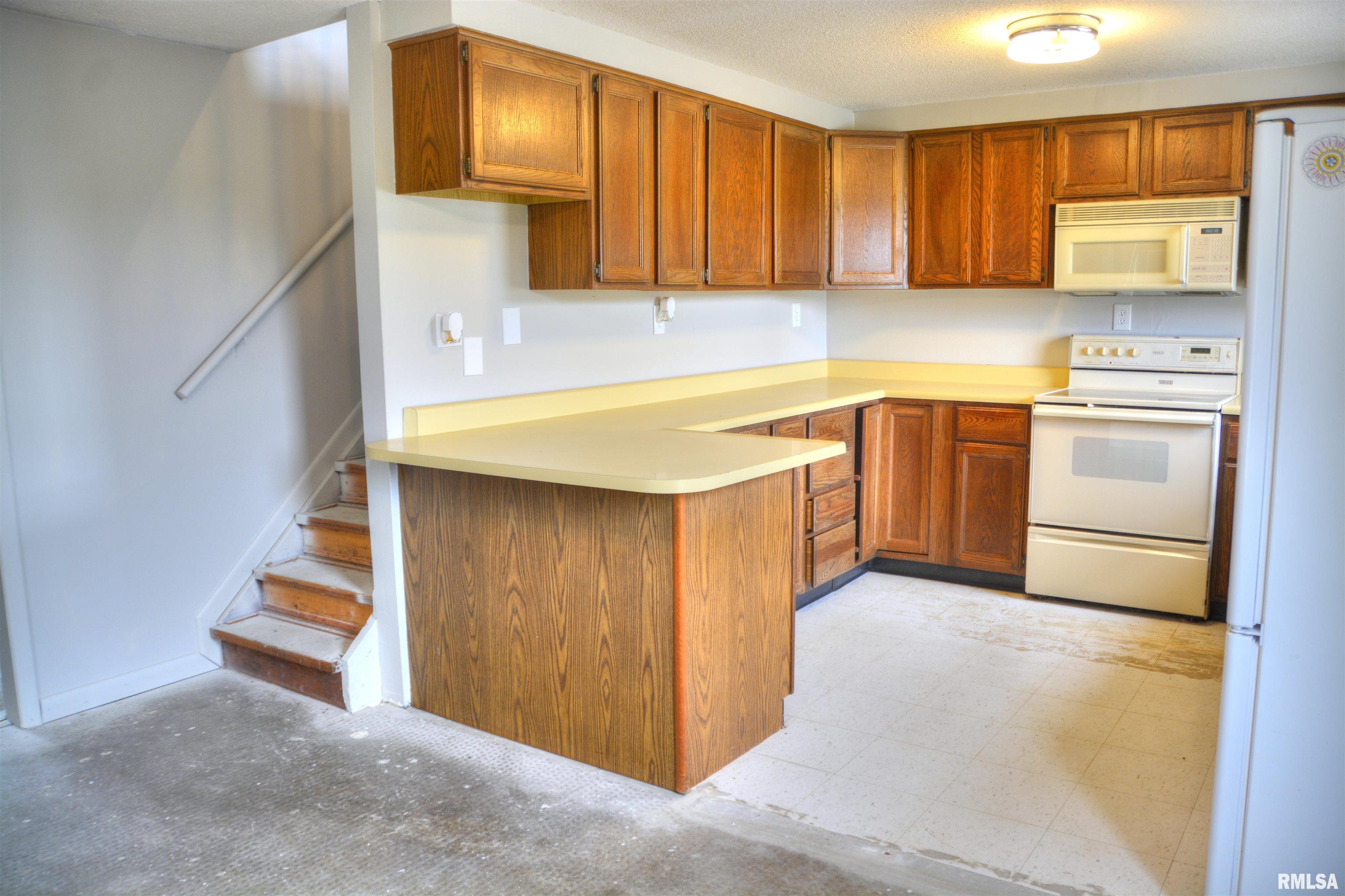 70 Constitution Road Colchester, IL 62326 - Photo 14 of 20