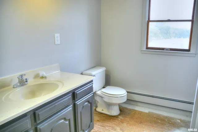 $75,000 | 70 Constitution Road, Colchester, IL 62326