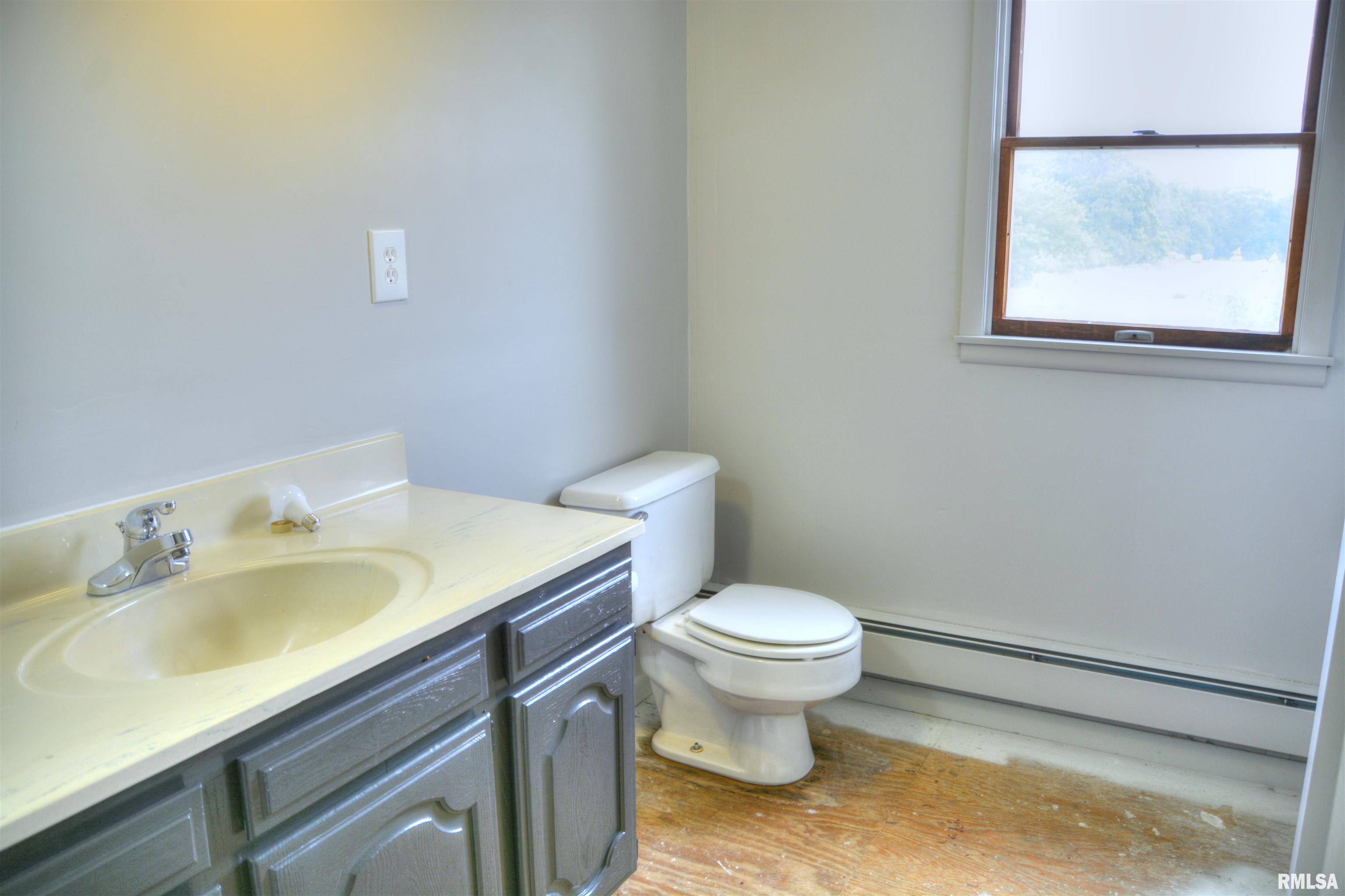 70 Constitution Road Colchester, IL 62326 - Photo 16 of 20