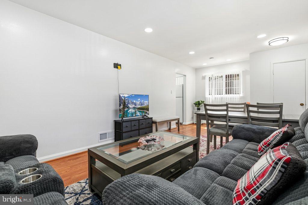 11109 Bucknell Drive Silver Spring, MD 20902 - Photo 12 of 58