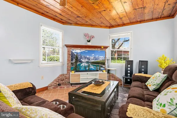 $600,000 | 11109 Bucknell Drive, Silver Spring, MD 20902