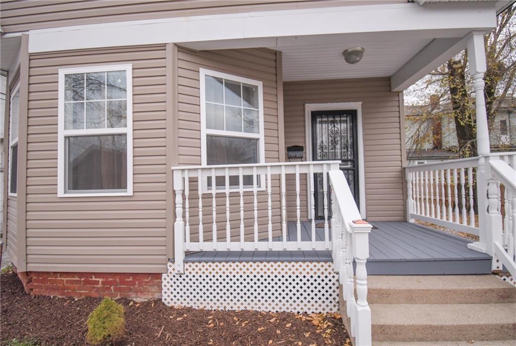 1005 8th Street Columbus, IN 47201 - Photo 3 of 20