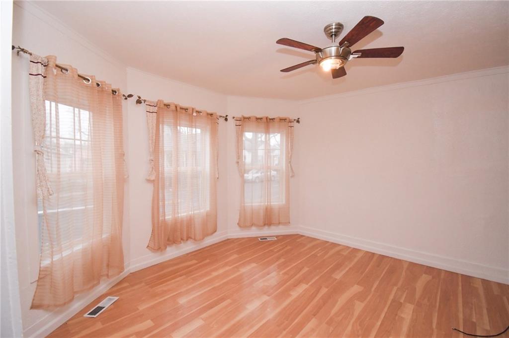1005 8th Street Columbus, IN 47201 - Photo 4 of 20