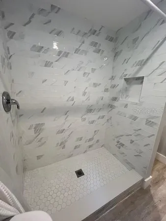 $1,299,000 | 143 North Hammock Road, Islamorada, FL 33036