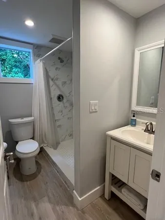 $1,299,000 | 143 North Hammock Road, Islamorada, FL 33036